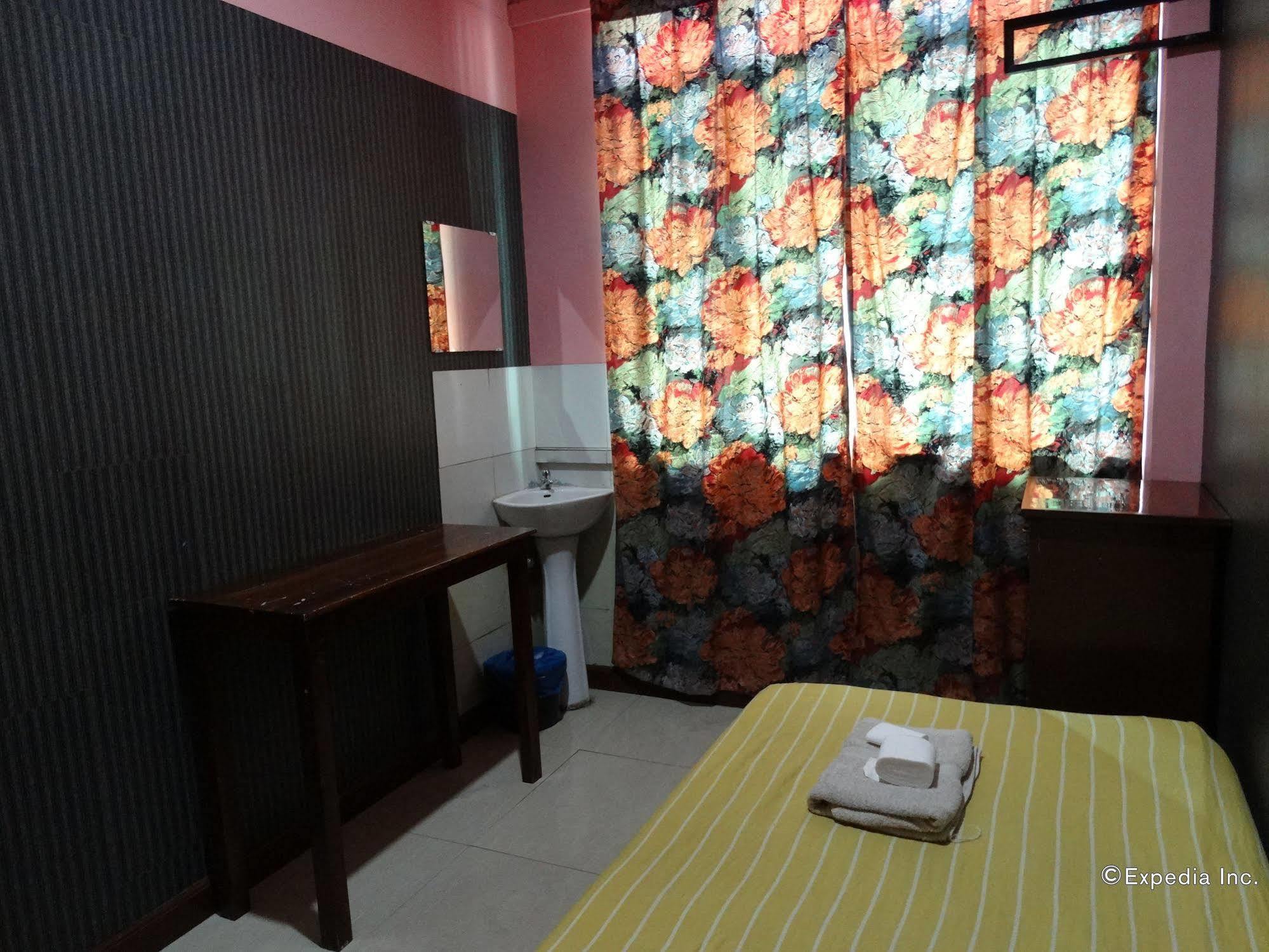 Daylight Inn Davao Zewnętrze zdjęcie