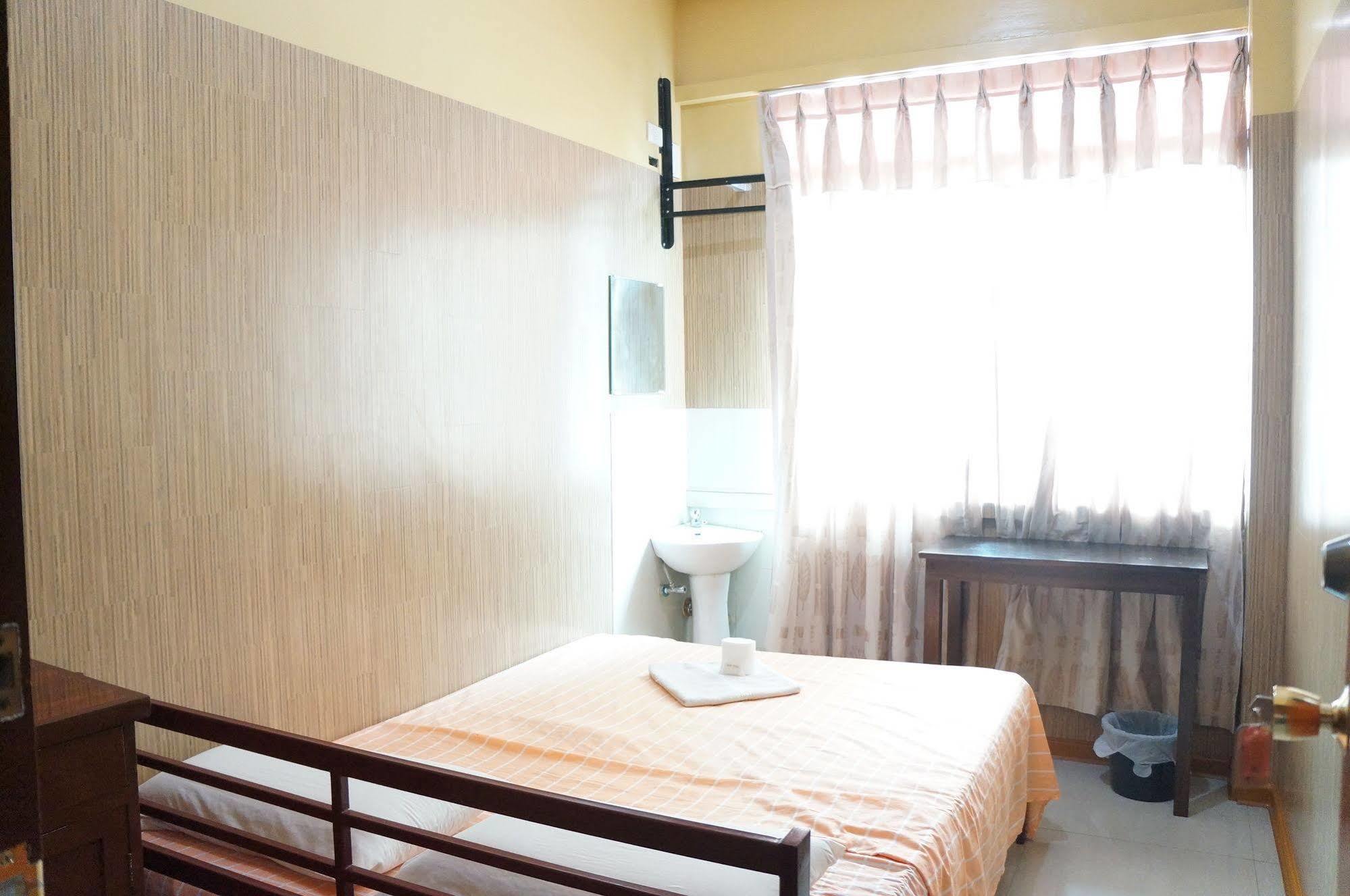 Daylight Inn Davao Zewnętrze zdjęcie