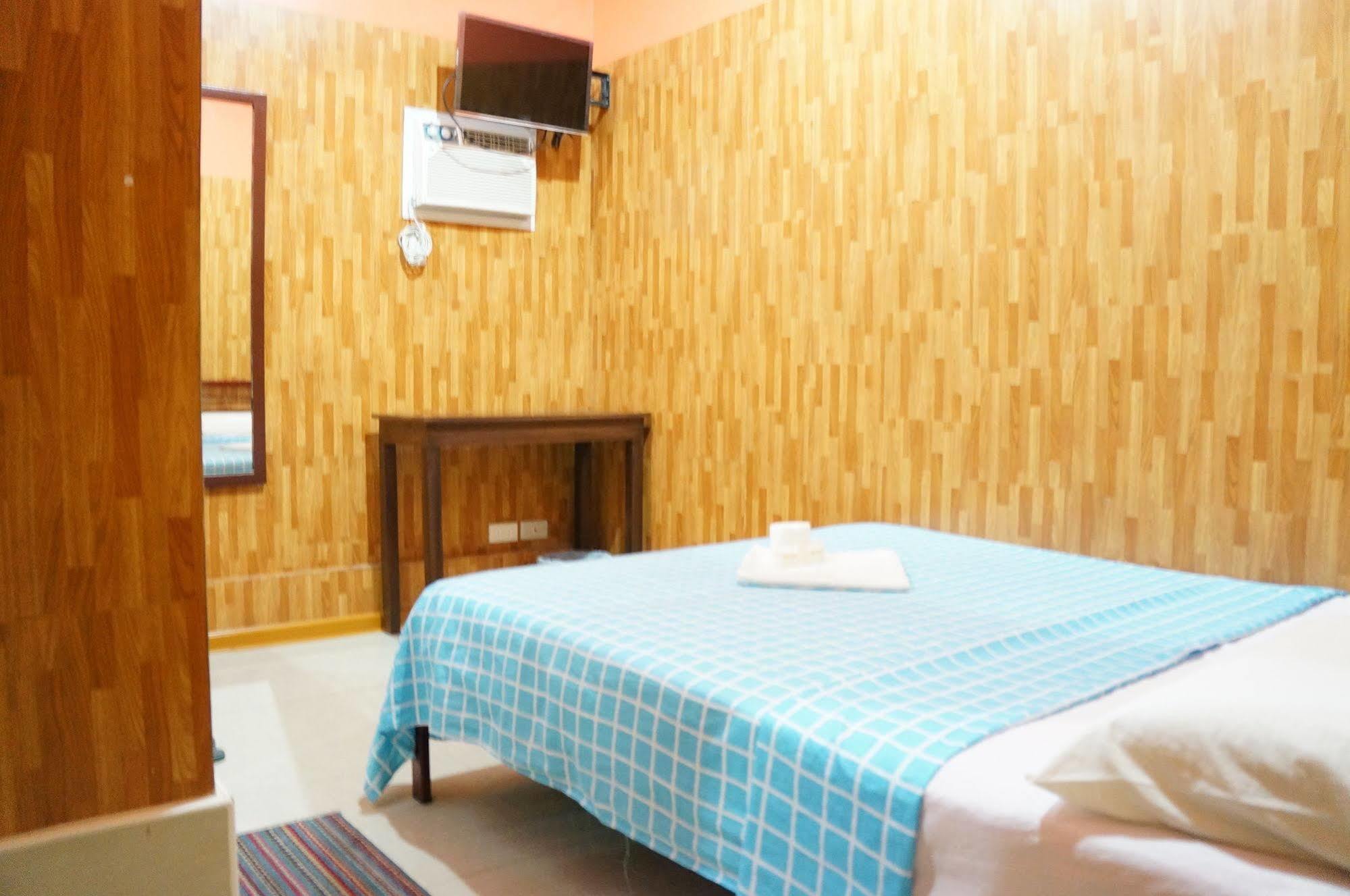 Daylight Inn Davao Zewnętrze zdjęcie