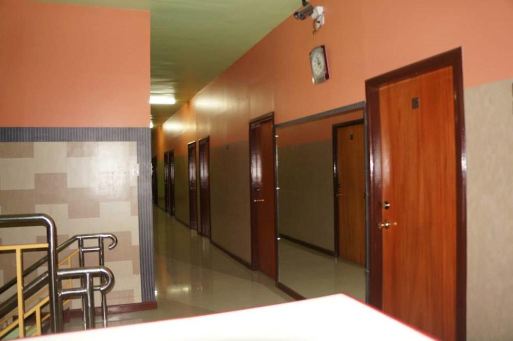 Daylight Inn Davao Zewnętrze zdjęcie