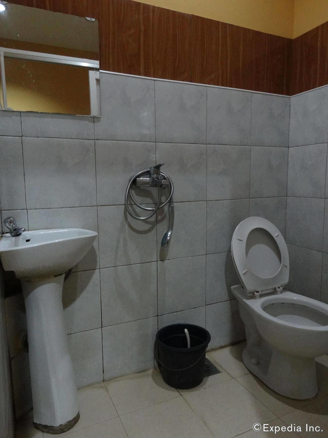 Daylight Inn Davao Zewnętrze zdjęcie
